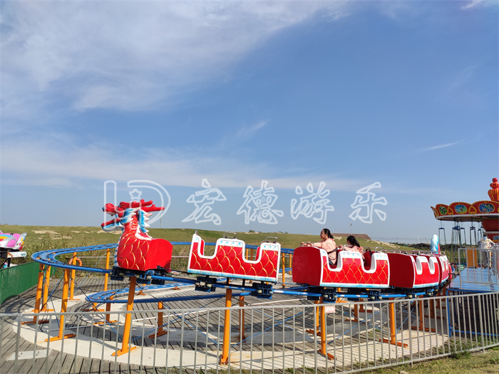 新疆雙環滑行龍